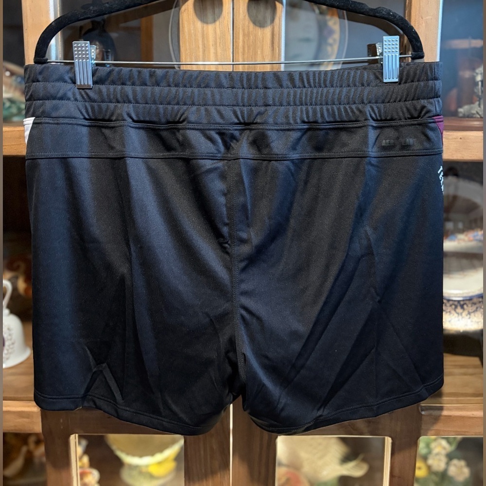 Adidas for Designed Training Woven NCAA Texas A&M University Athletic Shorts NWT - Picture 6 of 9